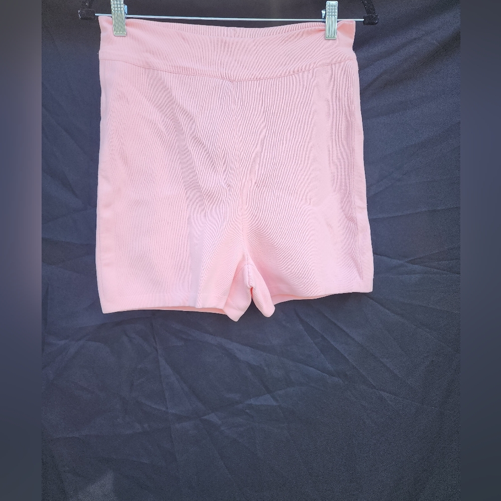 New Cotton-On Summer knit shorts - Picture 1 of 4